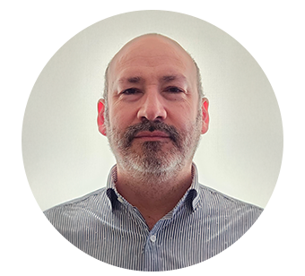 Dr. Fernando Navarro